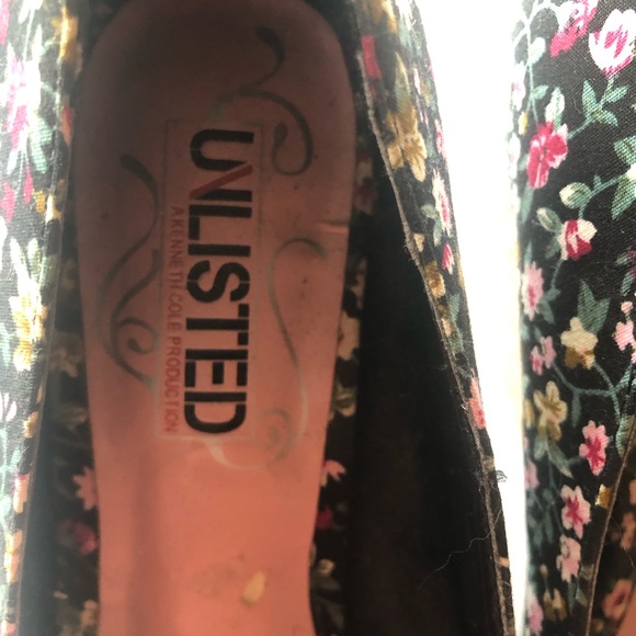 Unlisted floral shoes 3” - Picture 2 of 4